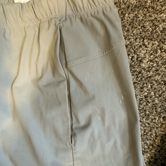 Fabletics The One Jogger. Large Used in good condition. - Picture 4 of 5